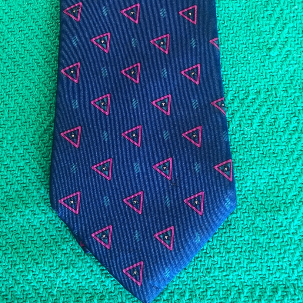 Vintage Cacharel Paris silk men’s tie